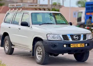 Nissan Patrol 2007 White