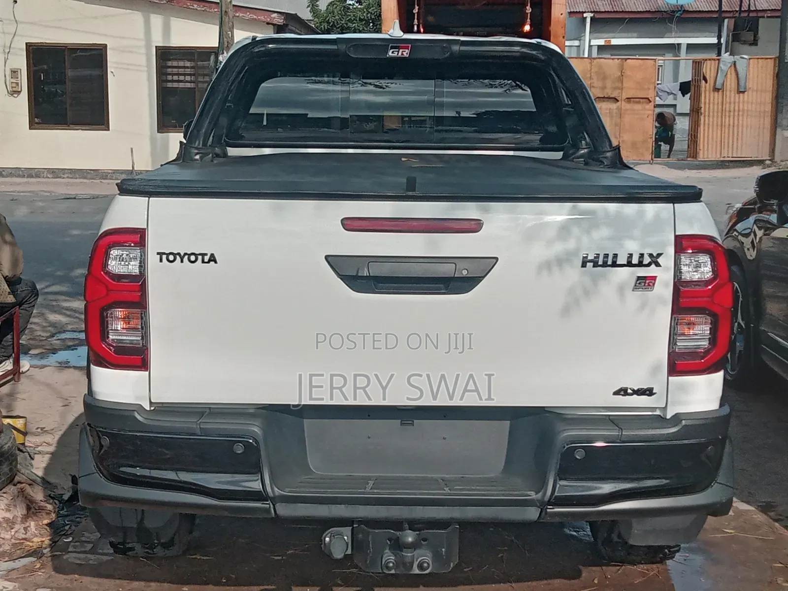 Toyota Land Cruiser 2023 White
