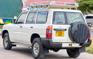 Nissan Patrol 2007 White