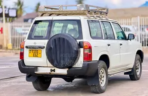 Nissan Patrol 2007 White