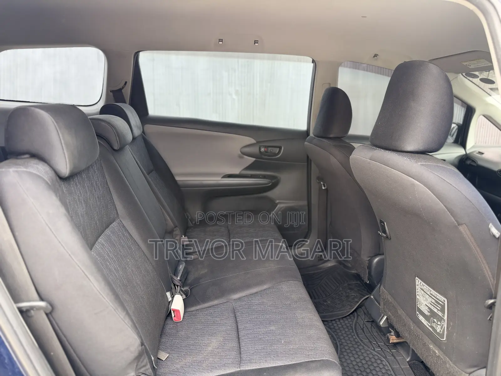 Toyota Wish 2010 Blue