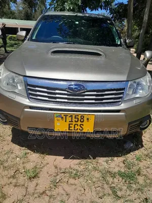Subaru Forester 2009 Gold