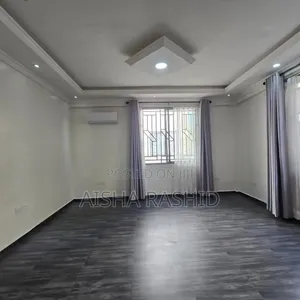 5bdrm House in Oyster Bay for rent