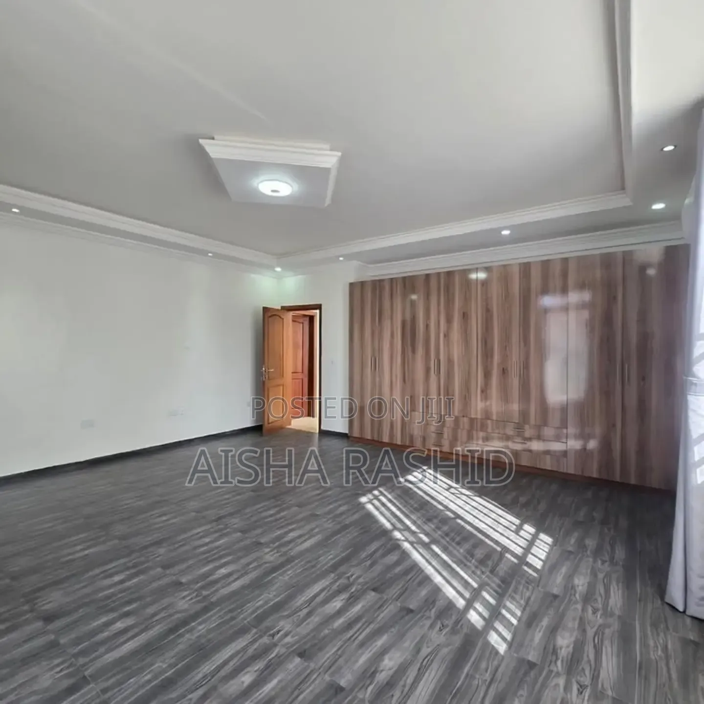 5bdrm House in Oyster Bay for rent