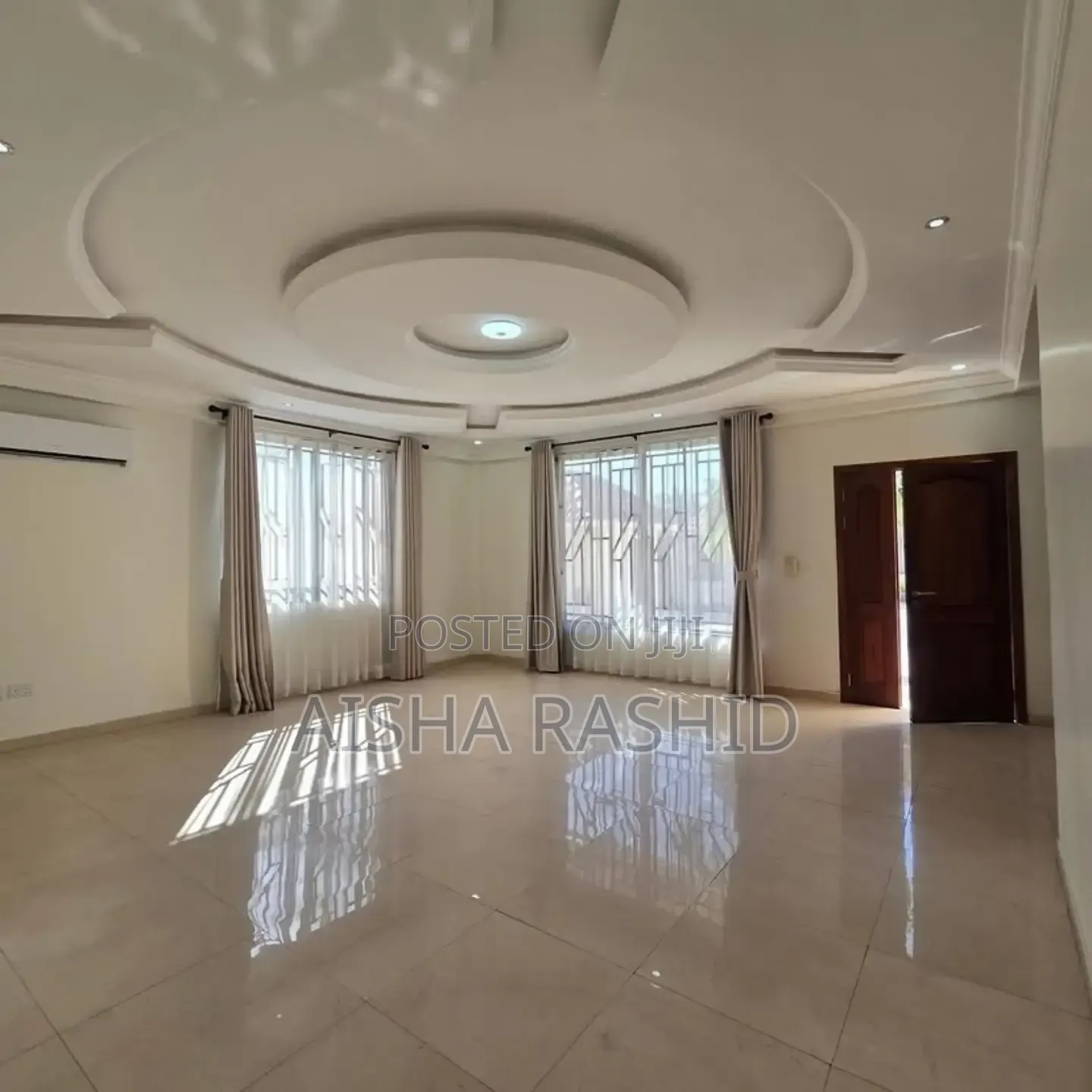 5bdrm House in Oyster Bay for rent