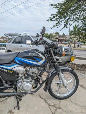 TVS HLX 125 2026 Black