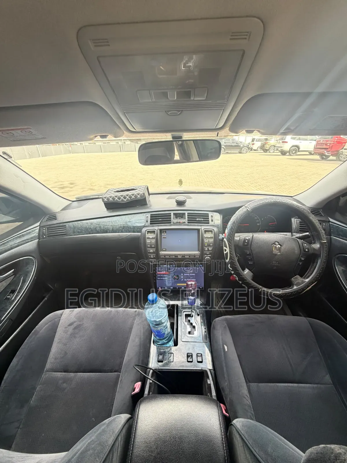 Toyota Crown Royale 2005 White