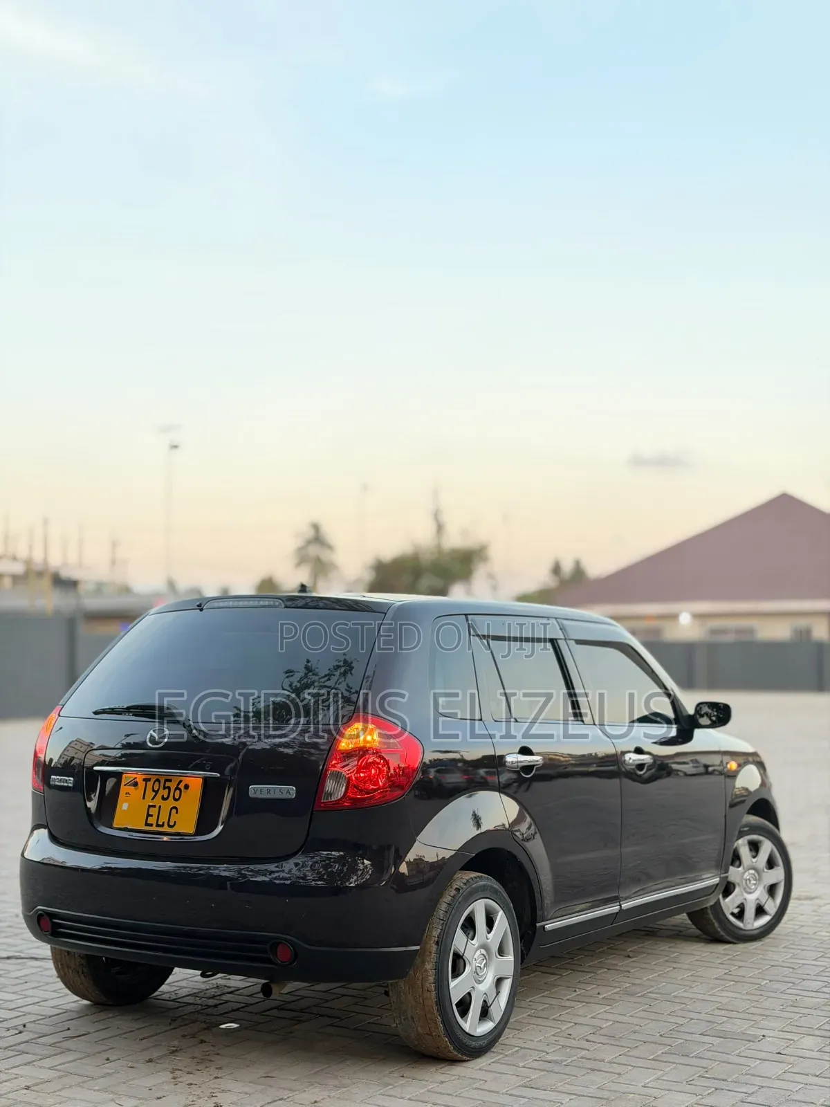 Mazda Verisa 2008 Black