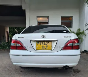 Toyota Brevis 2003 White
