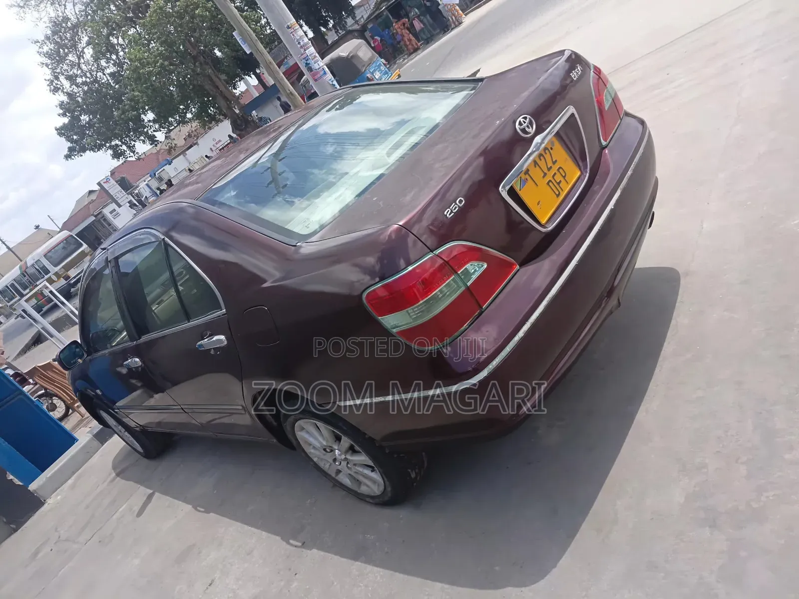 Toyota Brevis 2004 Maroon