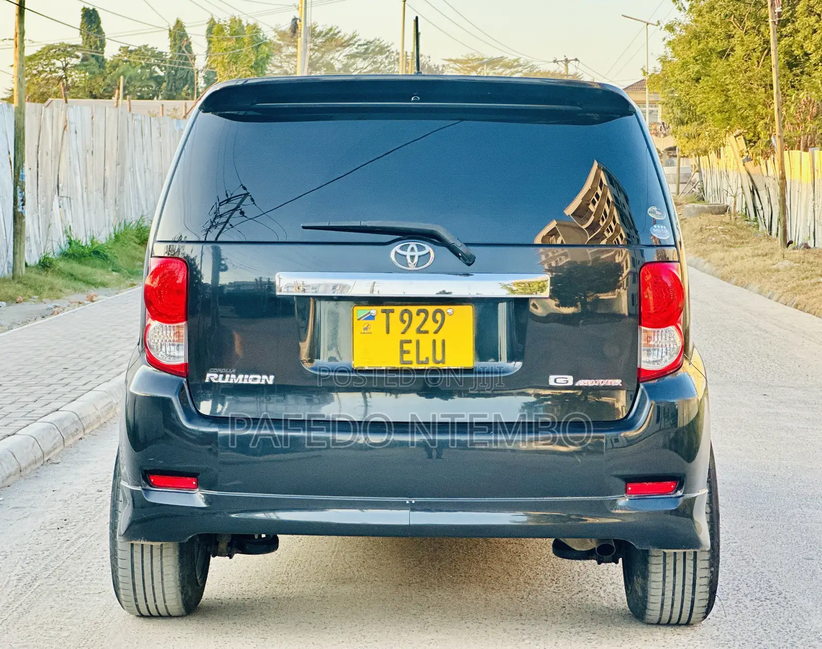 Toyota Corolla Rumion 2009 Black