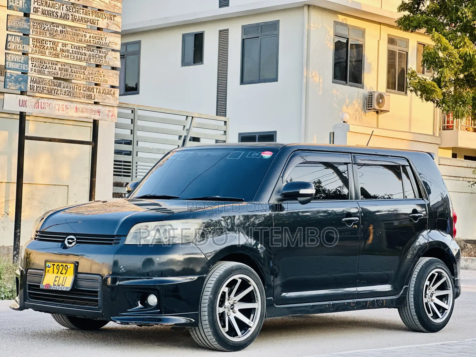 Toyota Corolla Rumion 2009 Black