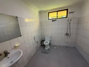 Furnished 2bdrm Apartment in Oyster Bay for rent