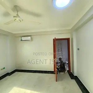3bdrm Apartment in Ada Estate for rent