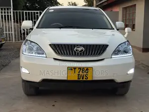 Toyota Harrier 2003 White