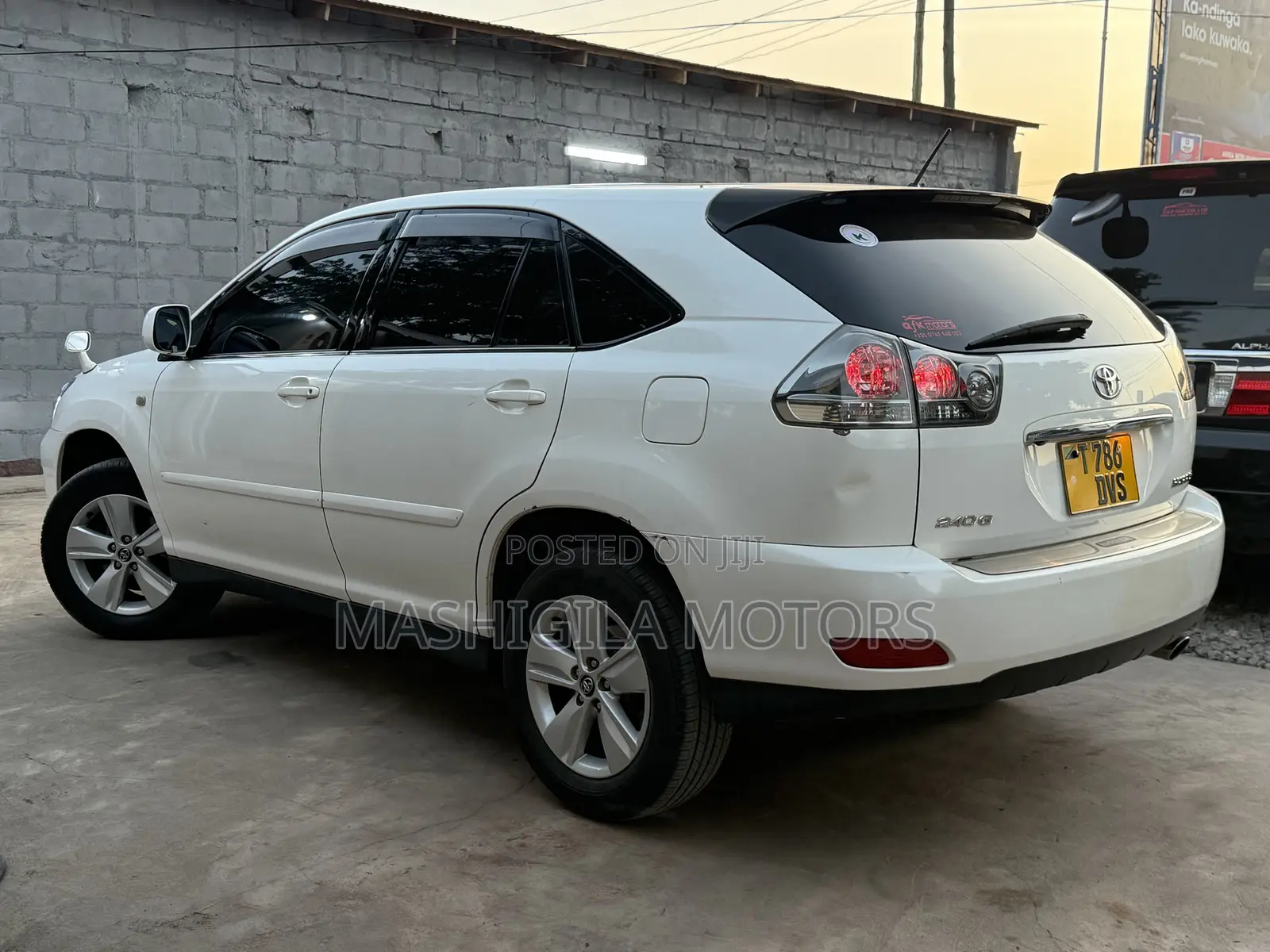 Toyota Harrier 2003 White