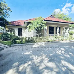 Furnished 4bdrm Villa in Oyster Bay for rent
