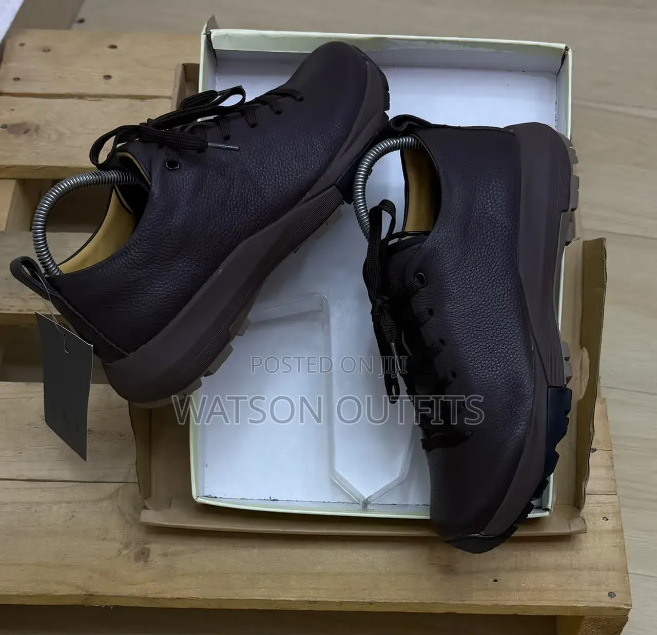 3 Colours Ecco Brand Men's Leather Sneakers or Shoes Very Nice