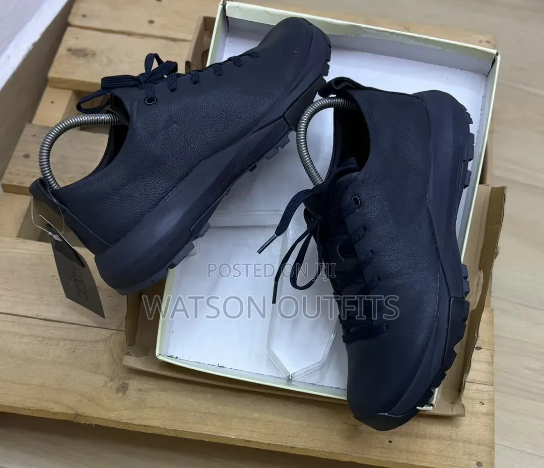 3 Colours Ecco Brand Men's Leather Sneakers or Shoes Very Nice