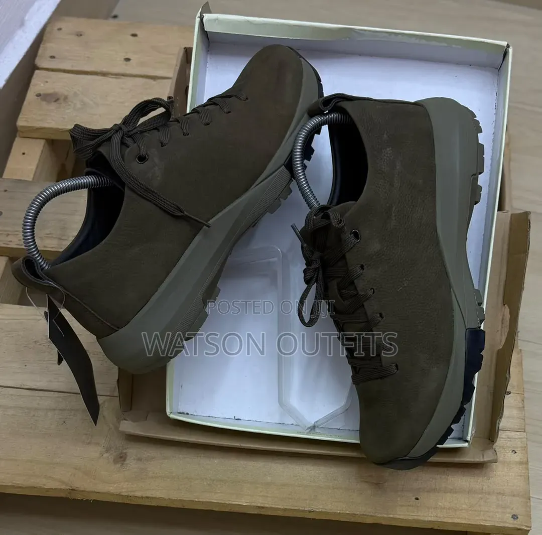 3 Colours Ecco Brand Men's Leather Sneakers or Shoes Very Nice