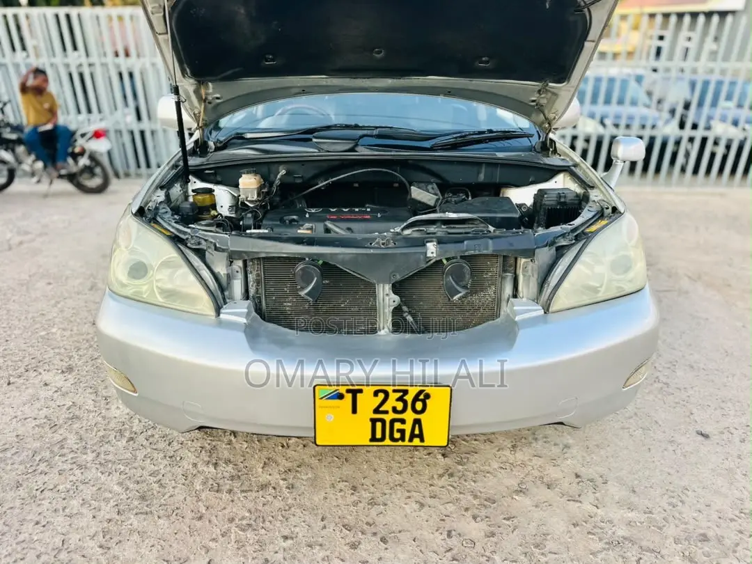 Toyota Harrier 2007 Silver