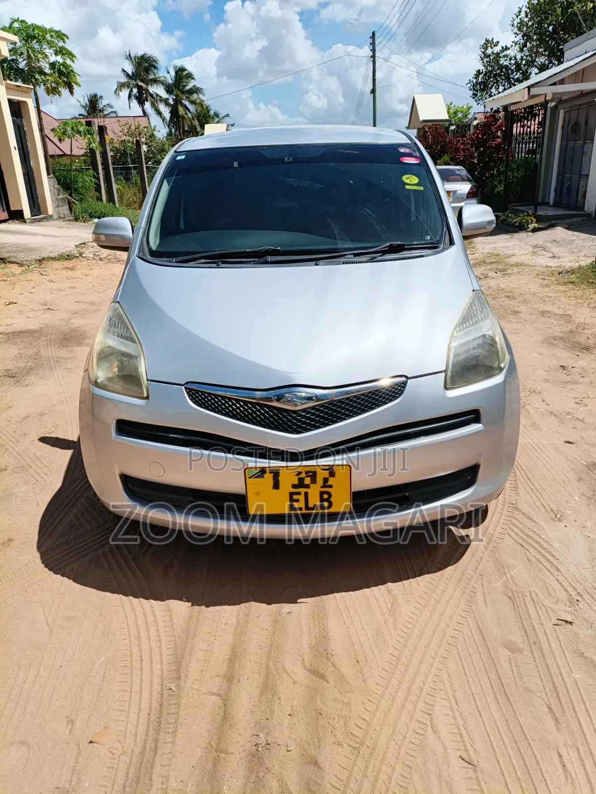 Toyota Ractis 2006 Silver