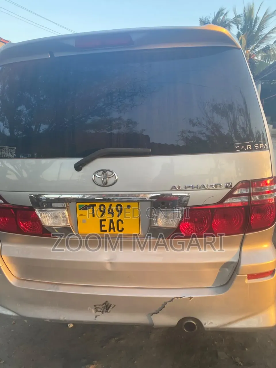 Toyota Alphard 2005 Silver