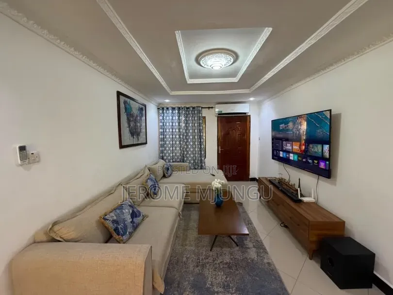 Furnished 2bdrm Apartment in Oyster Bay for rent