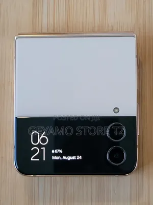 Samsung Galaxy Z Flip4 128 GB White