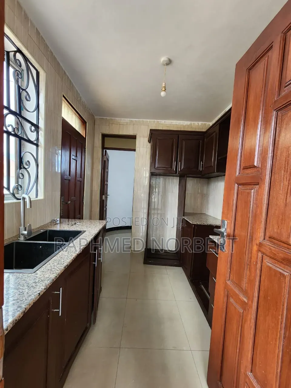 3bdrm Apartment in Tanzania Real, Central Business Area for rent