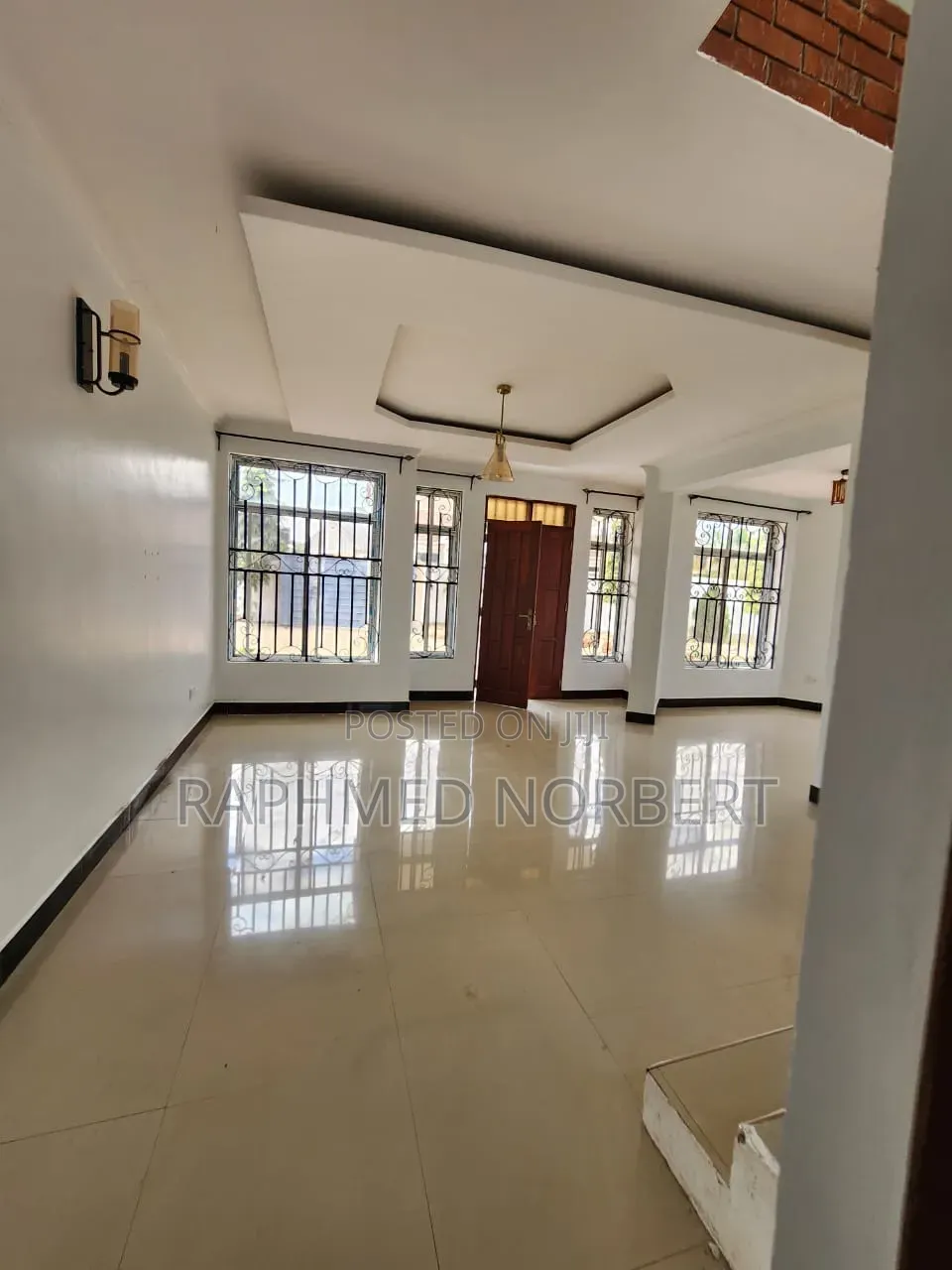 3bdrm Apartment in Tanzania Real, Central Business Area for rent