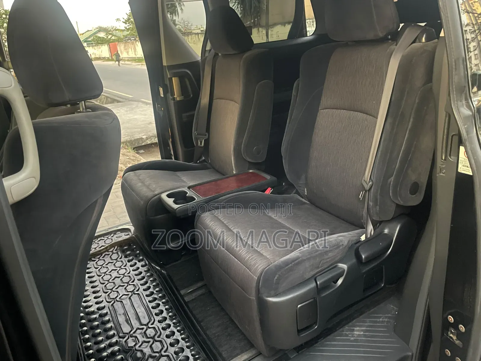 Toyota Alphard 2008 Black