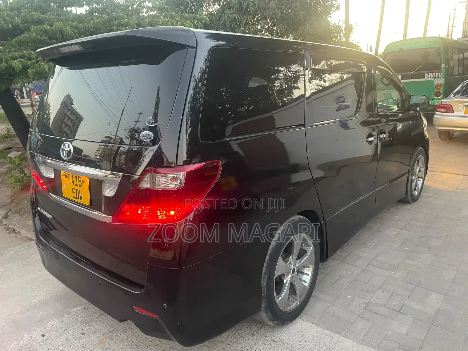 Toyota Alphard 2008 Black