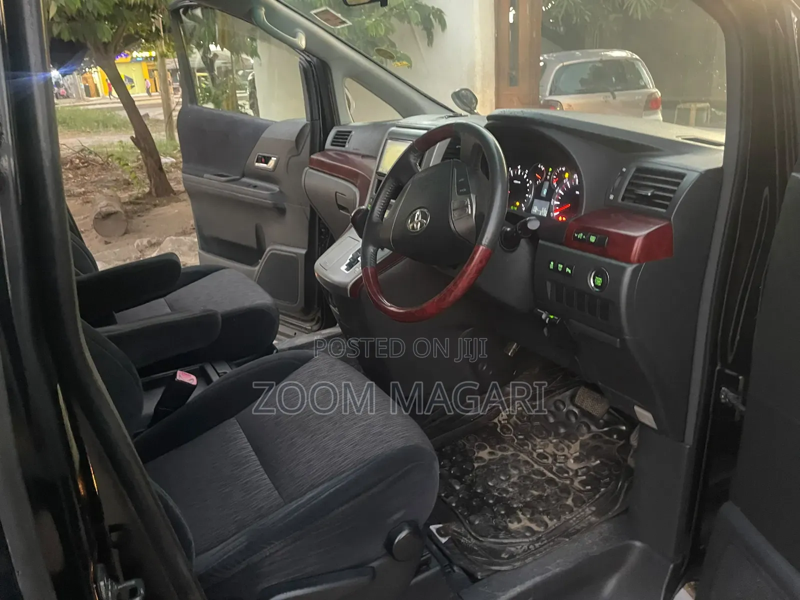 Toyota Alphard 2008 Black