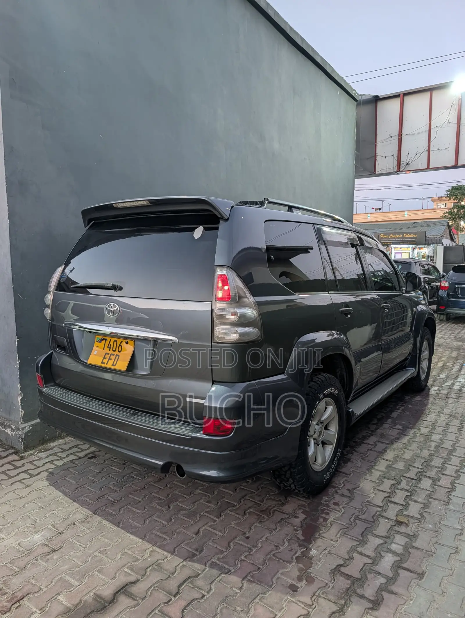 Toyota Land Cruiser Prado 2005 Gray