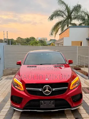 Mercedes-Benz GLE-Class 2018 Red