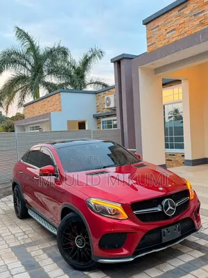 Mercedes-Benz GLE-Class 2018 Red