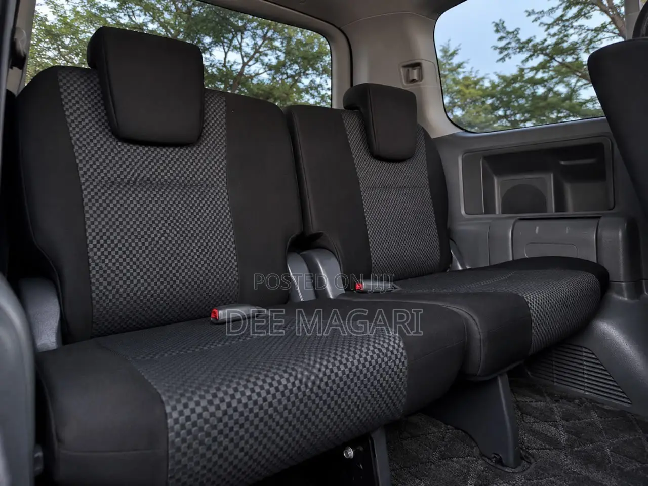 Toyota Noah 2008 Gray