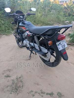 TVS HLX 125 2025 Black