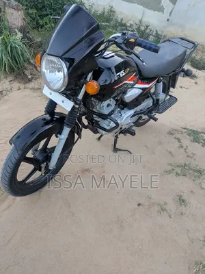 TVS HLX 125 2025 Black