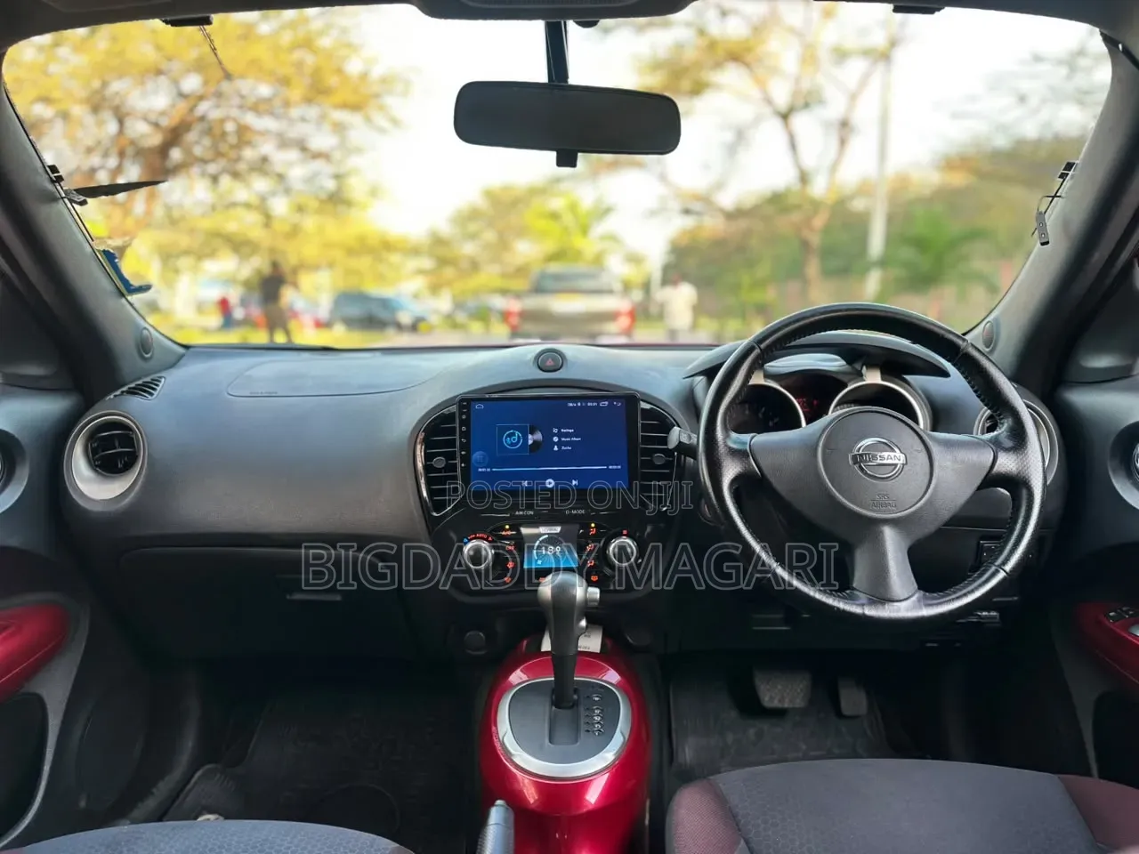 Nissan Juke 2012 Red