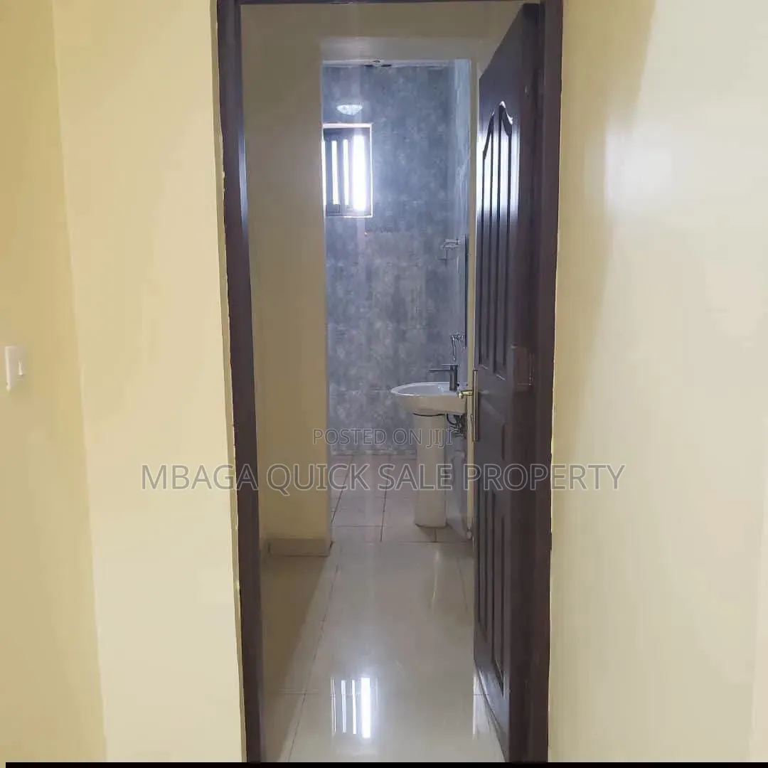 Furnished 4bdrm Apartment in Upanga West for rent