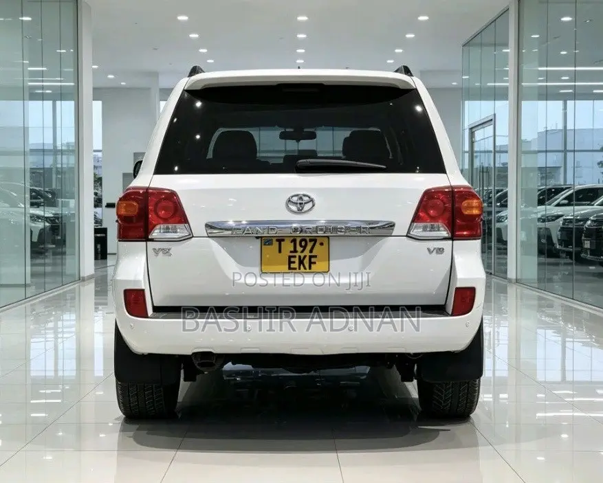Toyota Land Cruiser 2015 Pearl