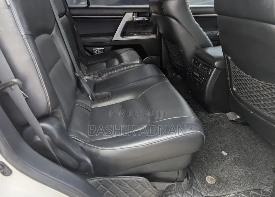 Toyota Land Cruiser 2015 Pearl