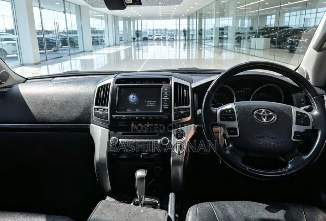 Toyota Land Cruiser 2015 Pearl