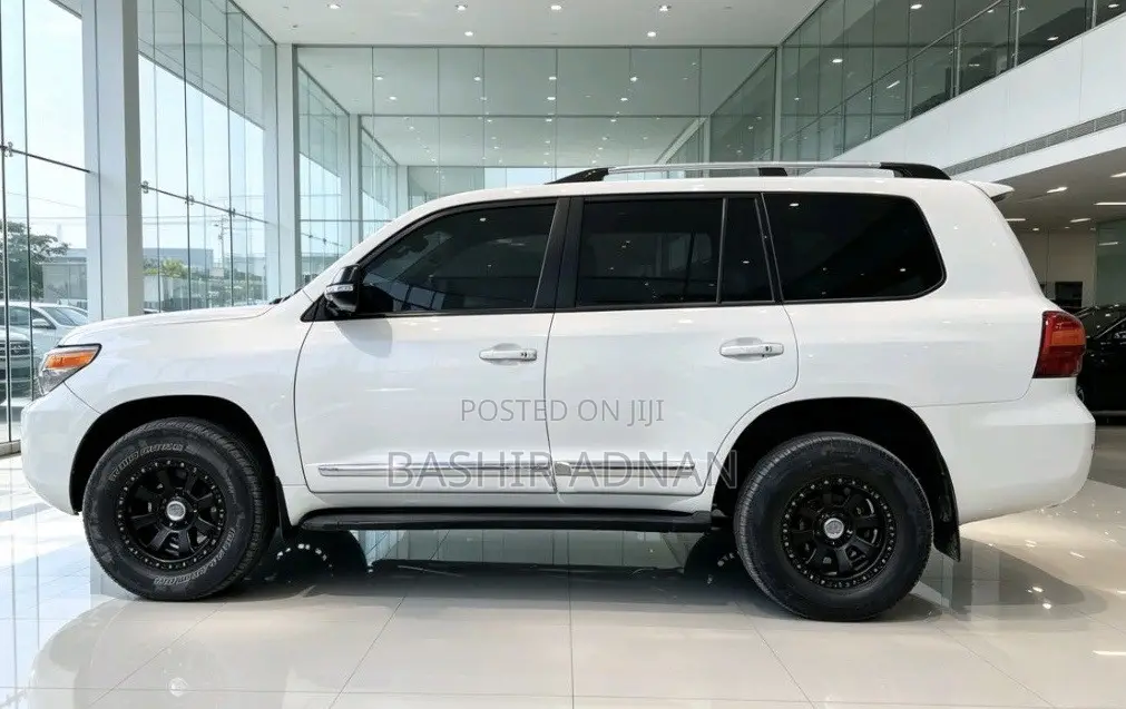 Toyota Land Cruiser 2015 Pearl