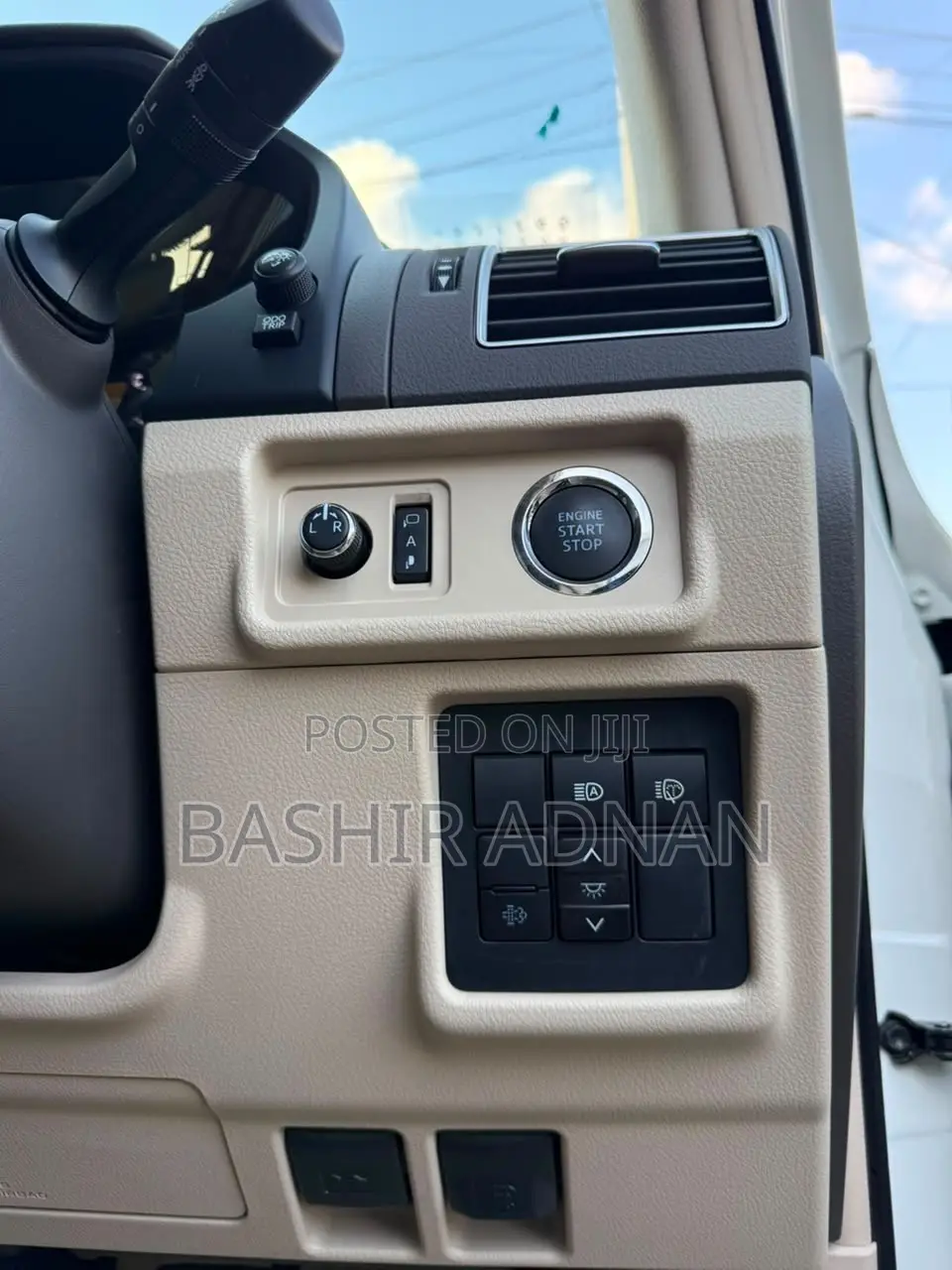 Toyota Land Cruiser Prado 2.8 2023 Off white