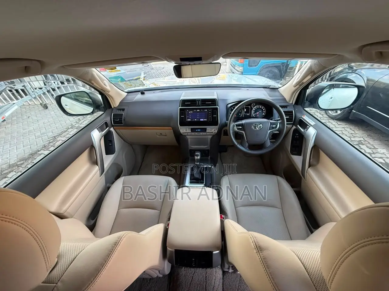 Toyota Land Cruiser Prado 2.8 2023 Off white