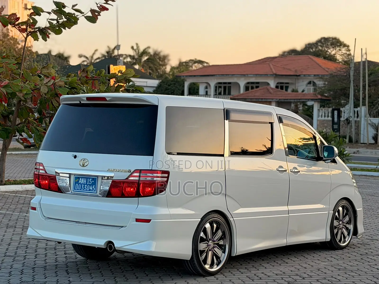 Toyota Alphard 2007 White