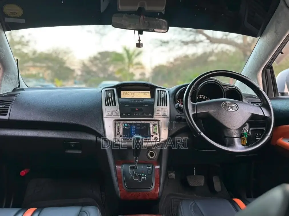 Toyota Harrier 2007 Silver